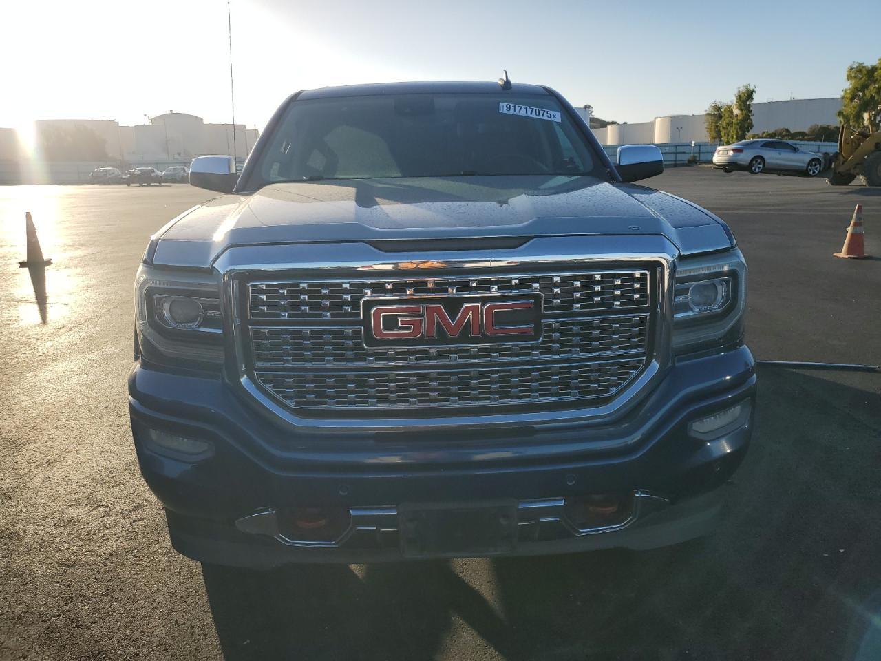 GMC SIERRA C1500 DENALI