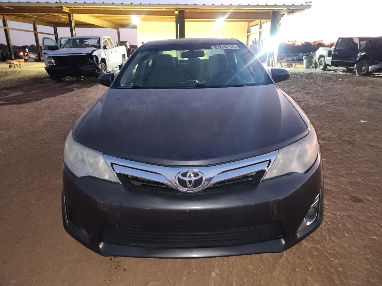 TOYOTA CAMRY BASE