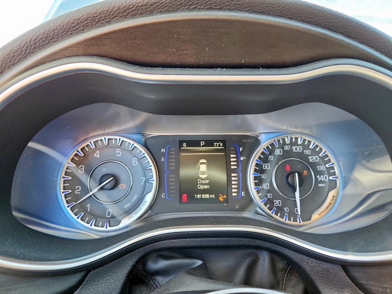 CHRYSLER 200 LIMITED