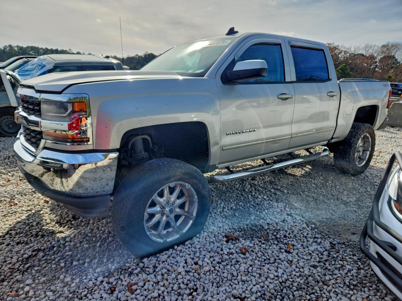 CHEVROLET SILVERADO K1500 LT