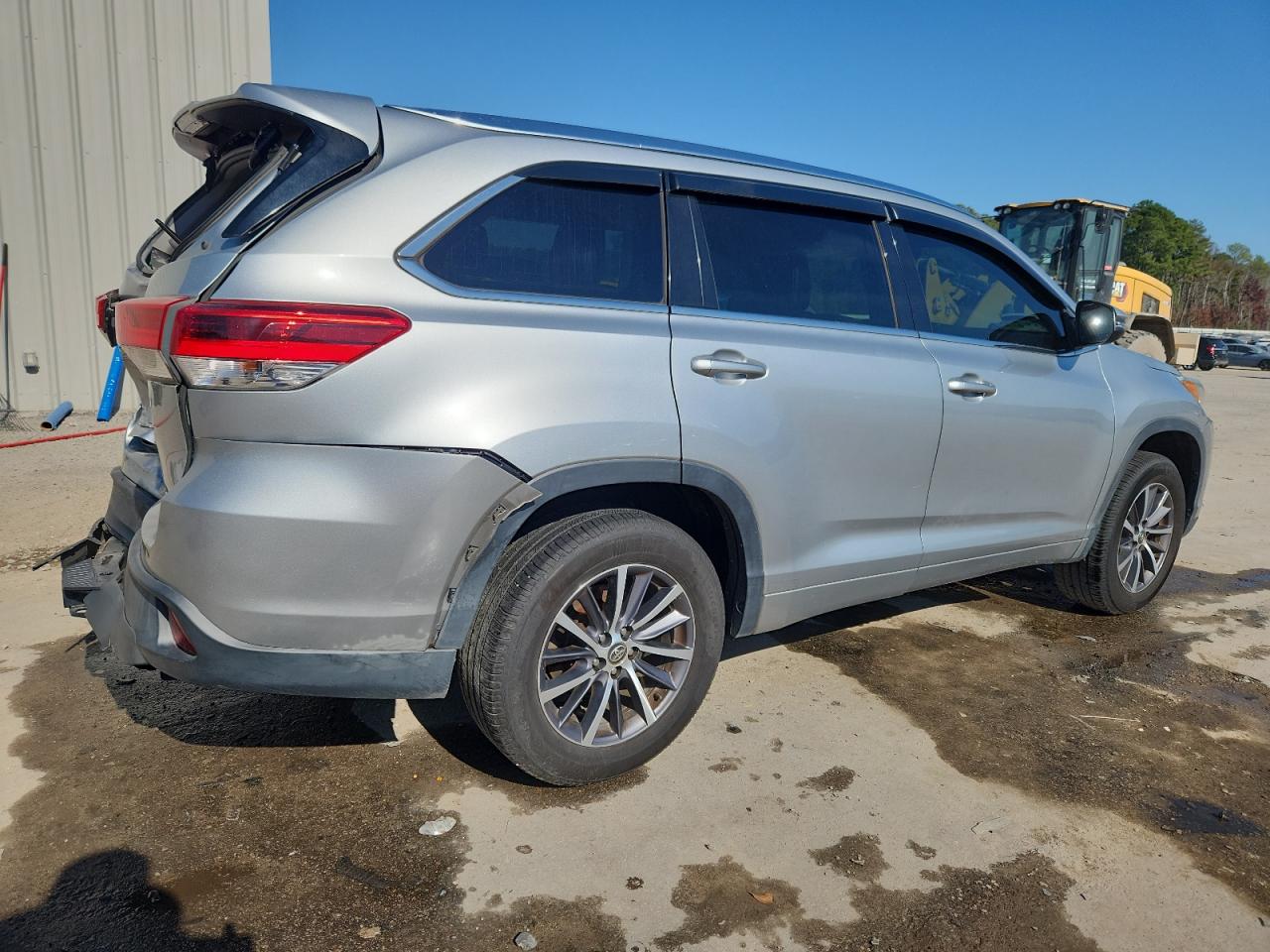 TOYOTA HIGHLANDER SE
