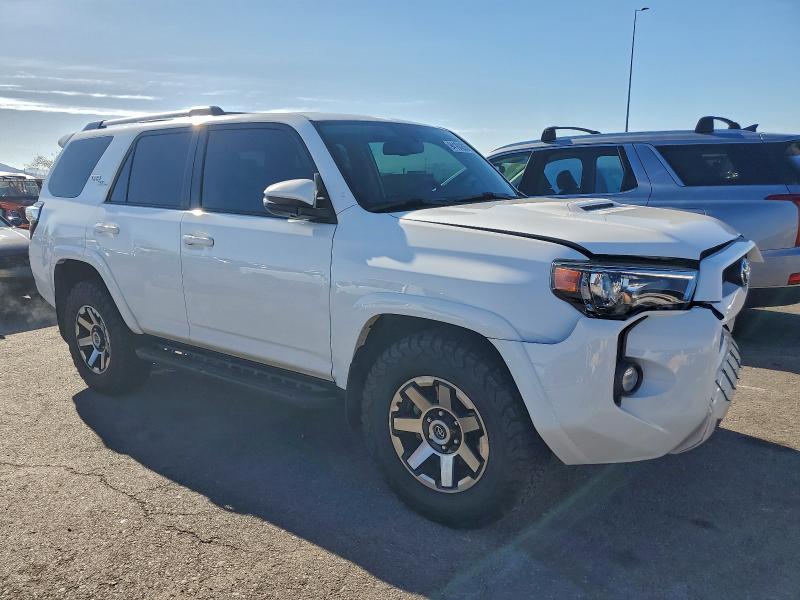 2017 TOYOTA 4RUNNER SR #3301964450