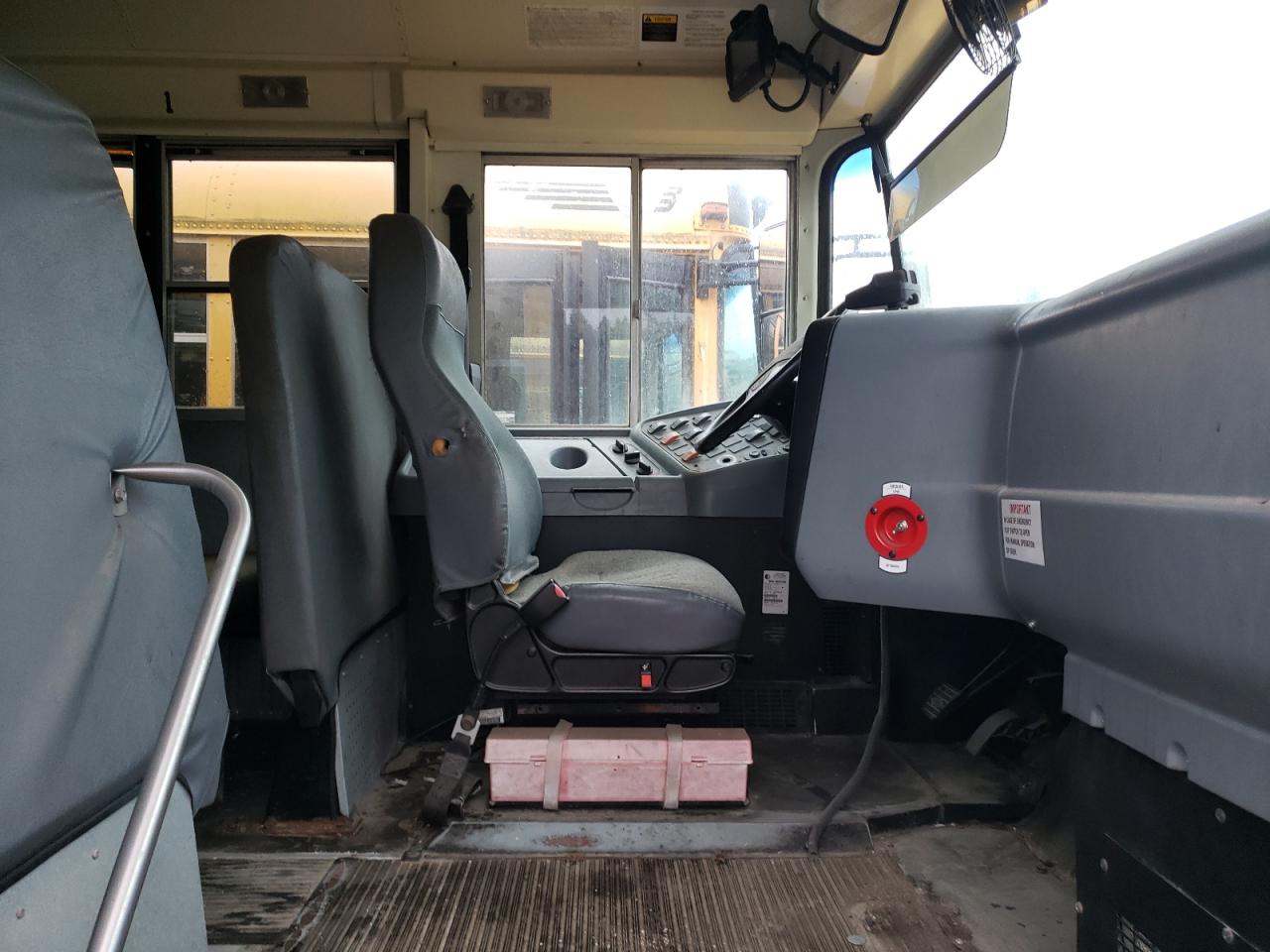 Lot #3287478011 2009 IC CORPORATION CE SERIES SCHOOL