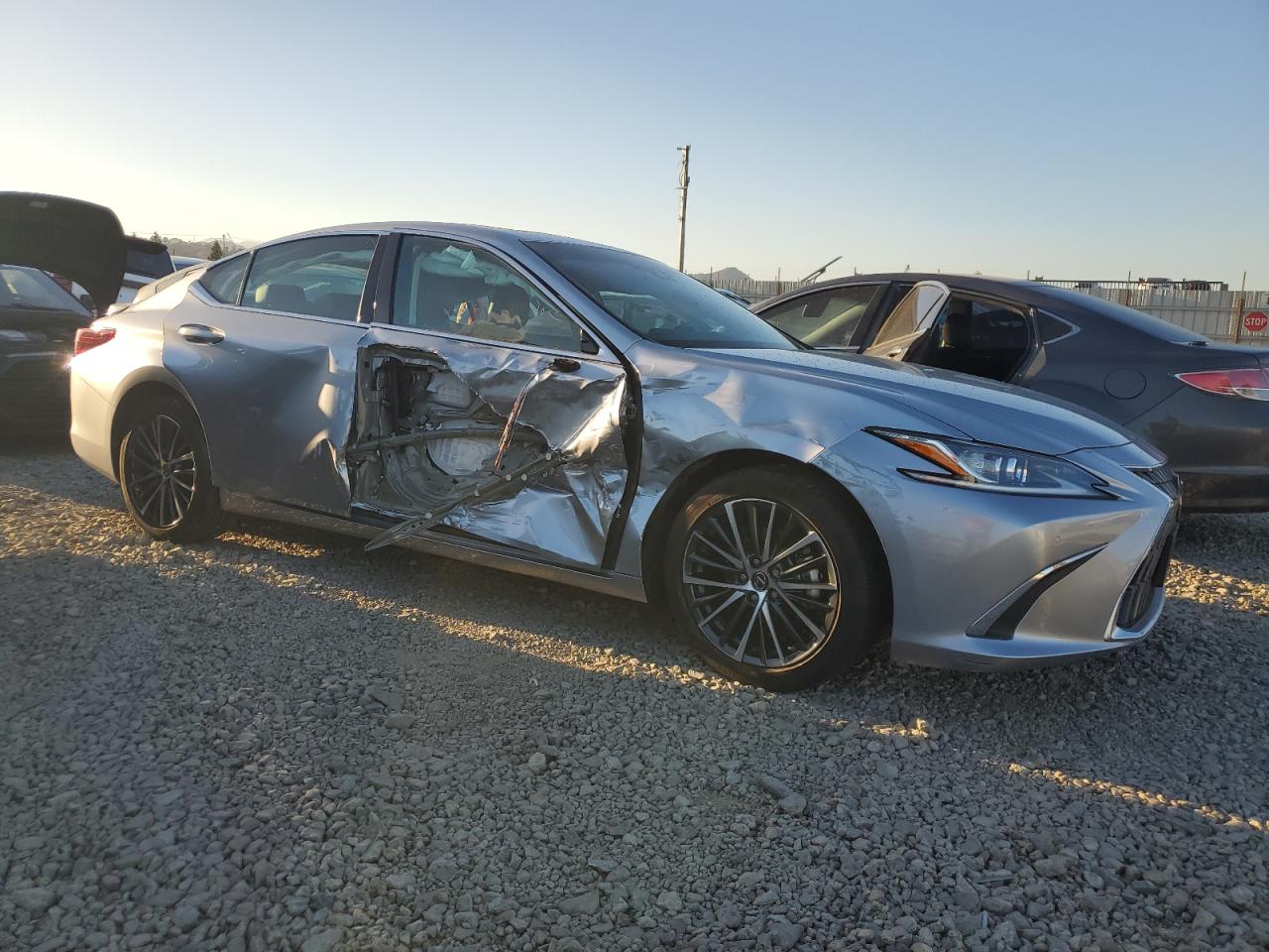 LEXUS ES 300H BASE