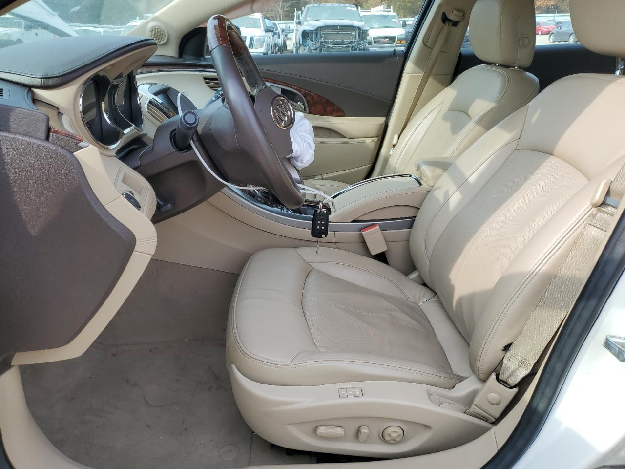 BUICK LACROSSE PREMIUM