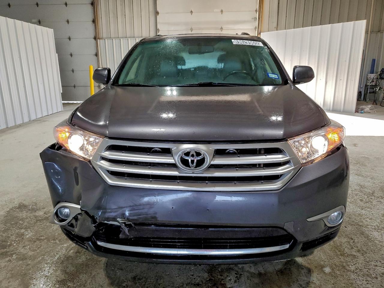 TOYOTA HIGHLANDER LIMITED