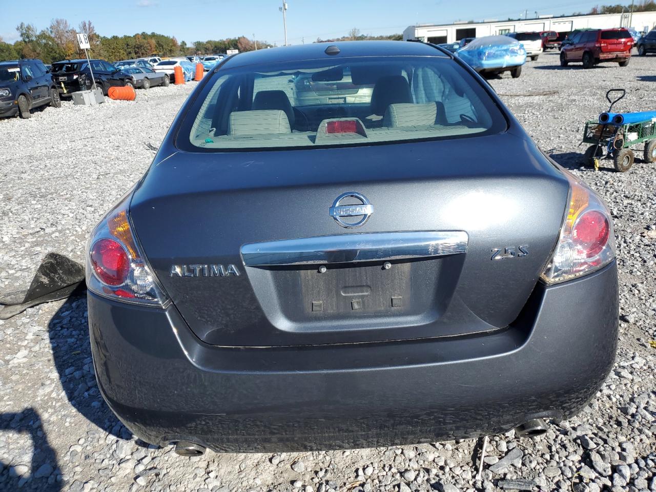 NISSAN ALTIMA BASE