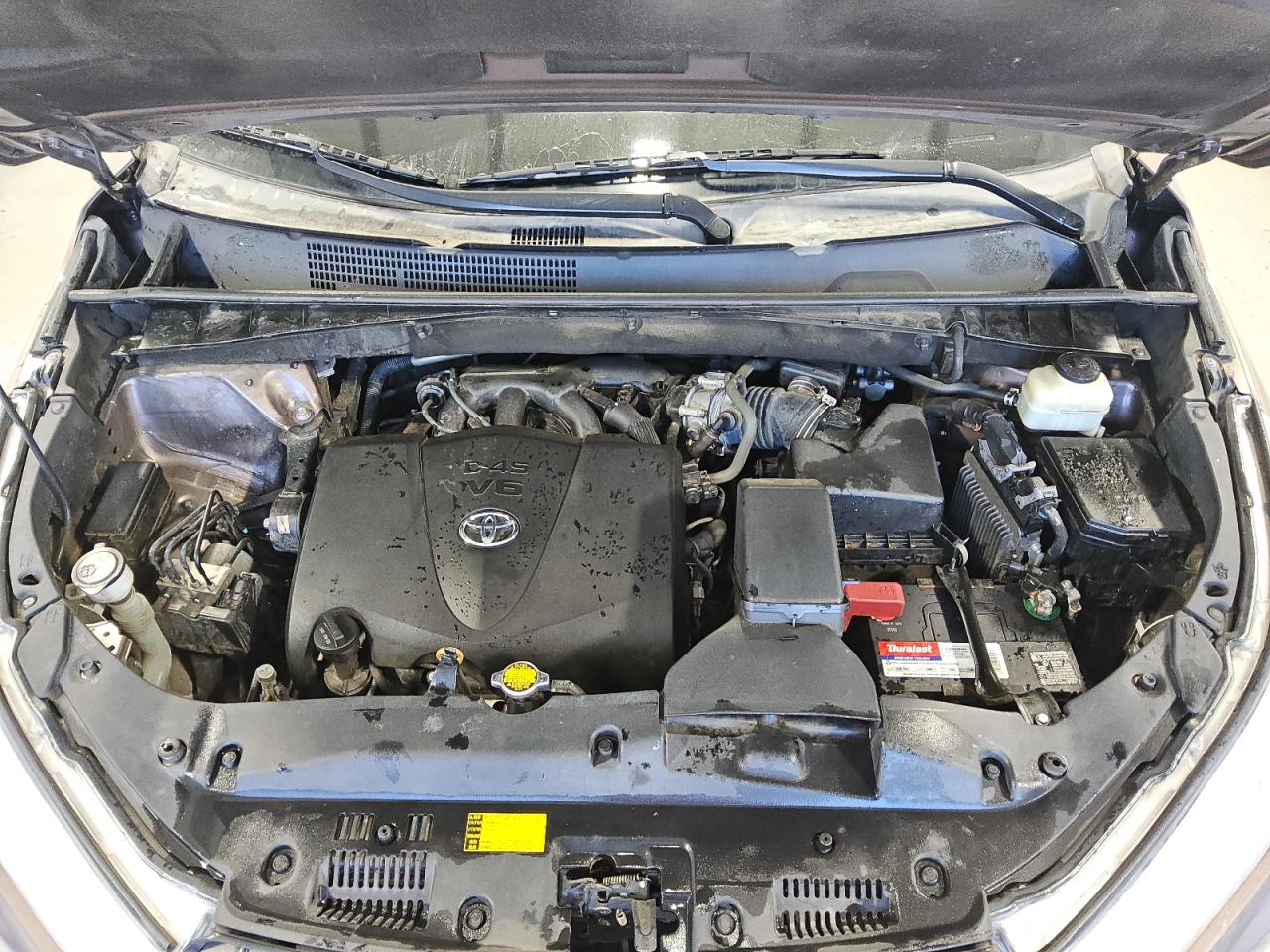 TOYOTA HIGHLANDER LE