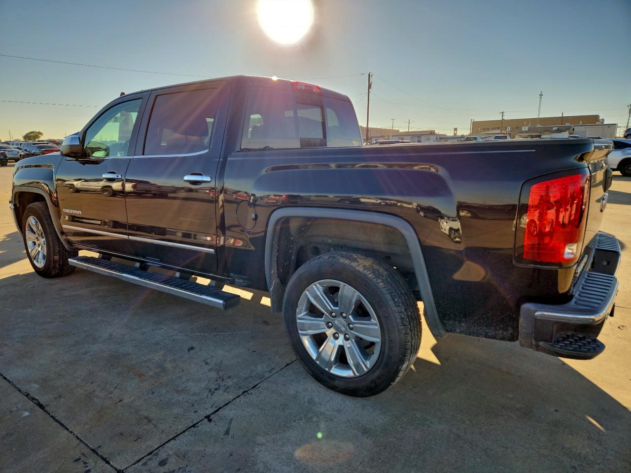 GMC SIERRA C1500 SLT
