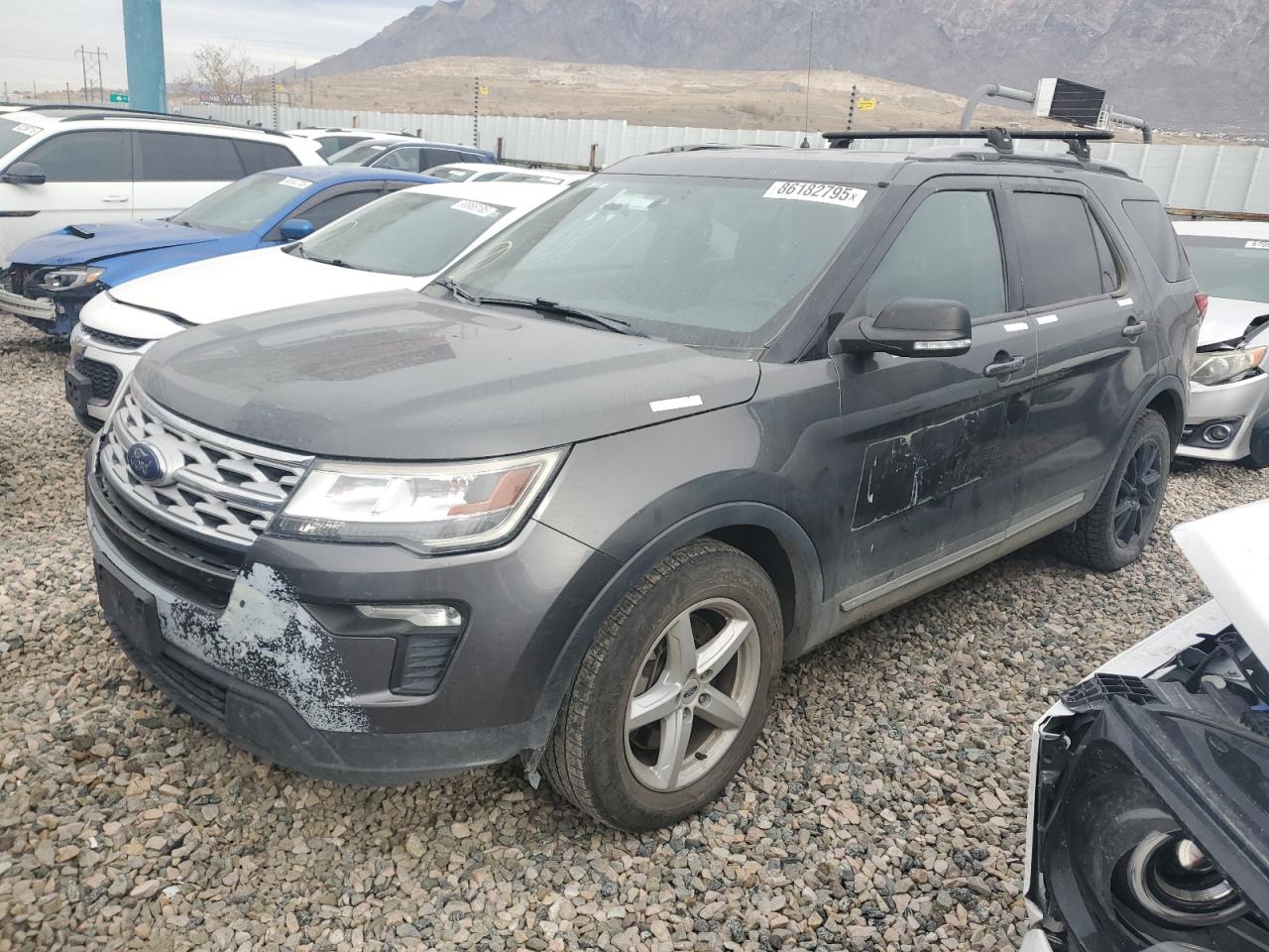 FORD EXPLORER XLT
