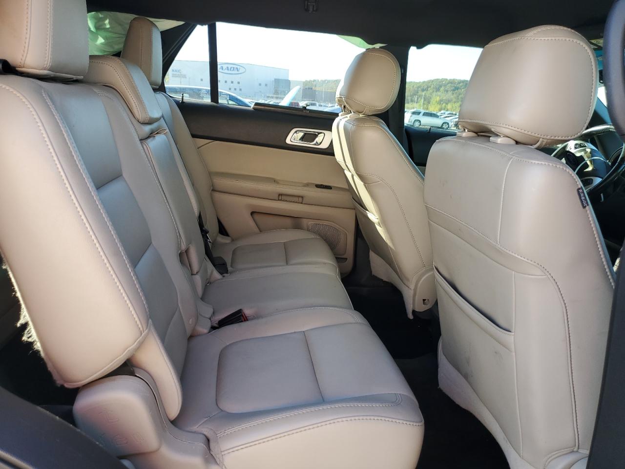 FORD EXPLORER LIMITED