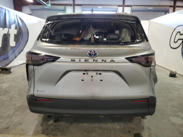 2025 TOYOTA SIENNA XLE #3294282877