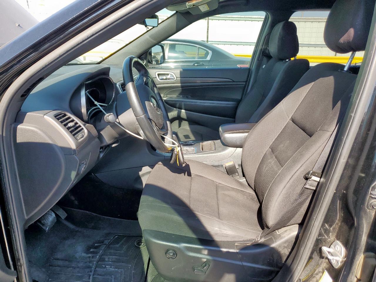 JEEP GRAND CHEROKEE LAREDO