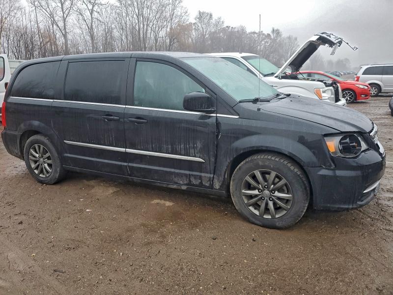 2015 CHRYSLER TOWN & COU #3297961790