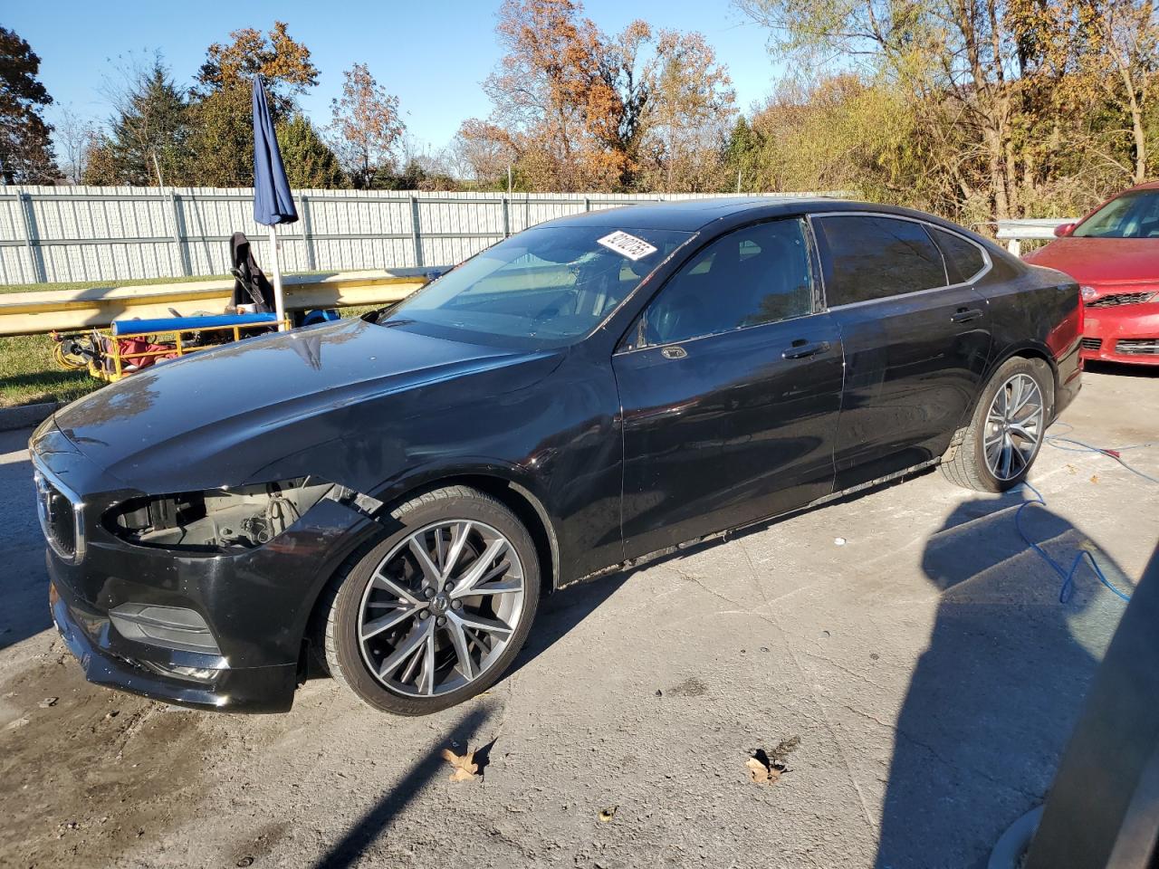 VOLVO S90 T6 MOMENTUM