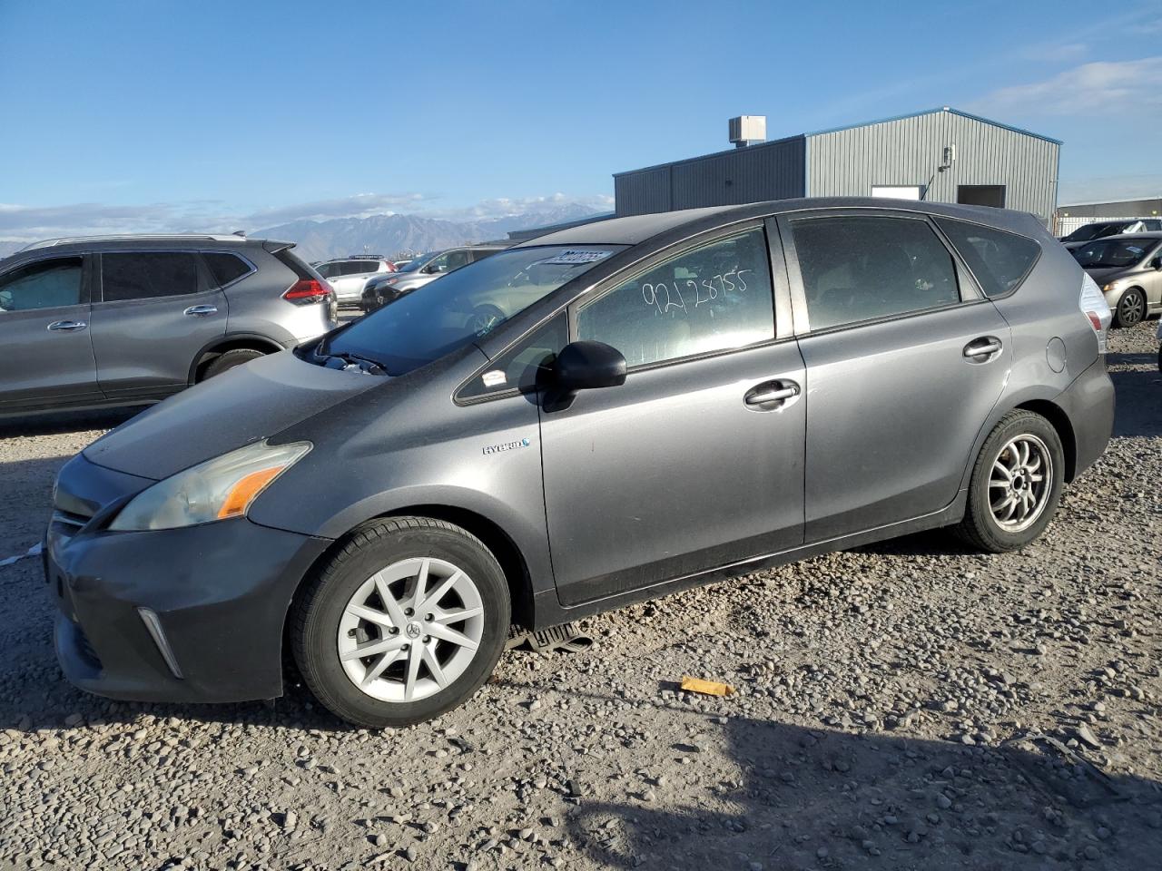 TOYOTA PRIUS V