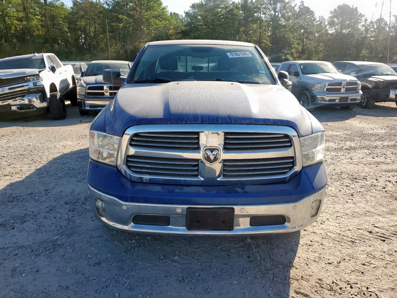 RAM 1500 SLT
