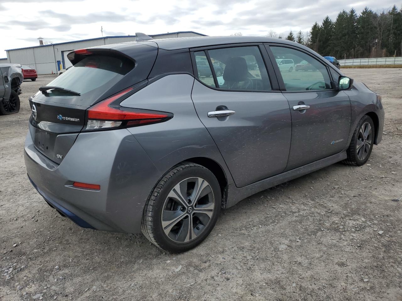 NISSAN LEAF S
