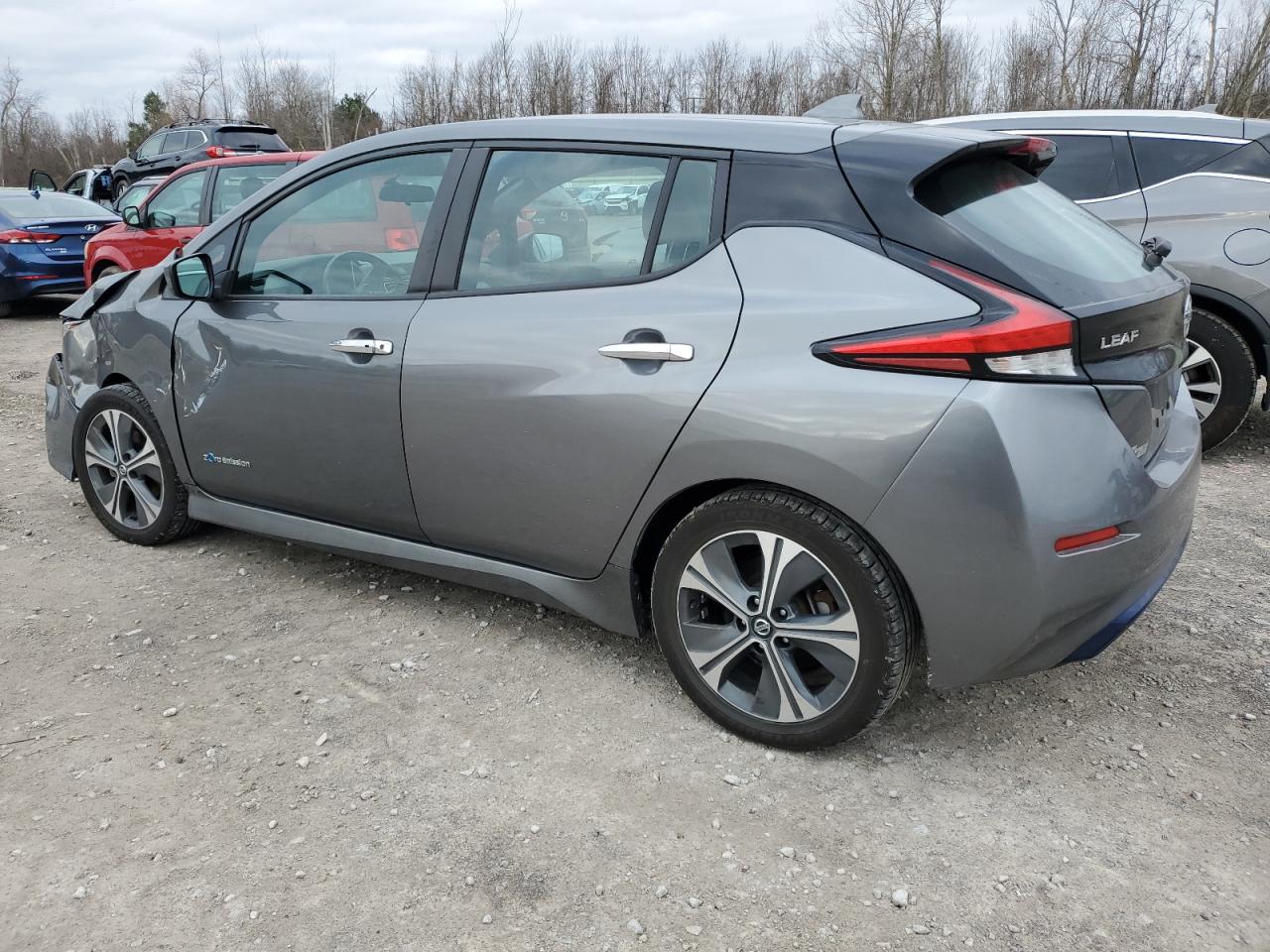 NISSAN LEAF S