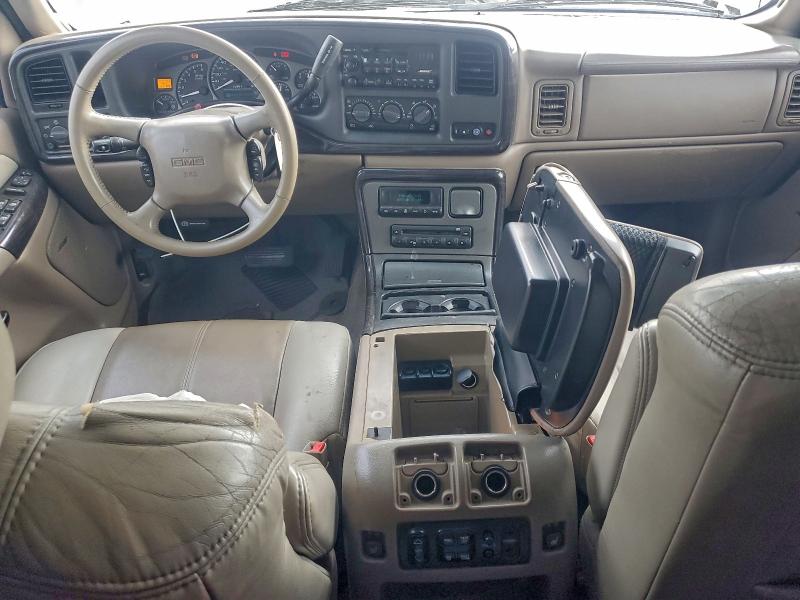 2002 GMC DENALI #3310363999