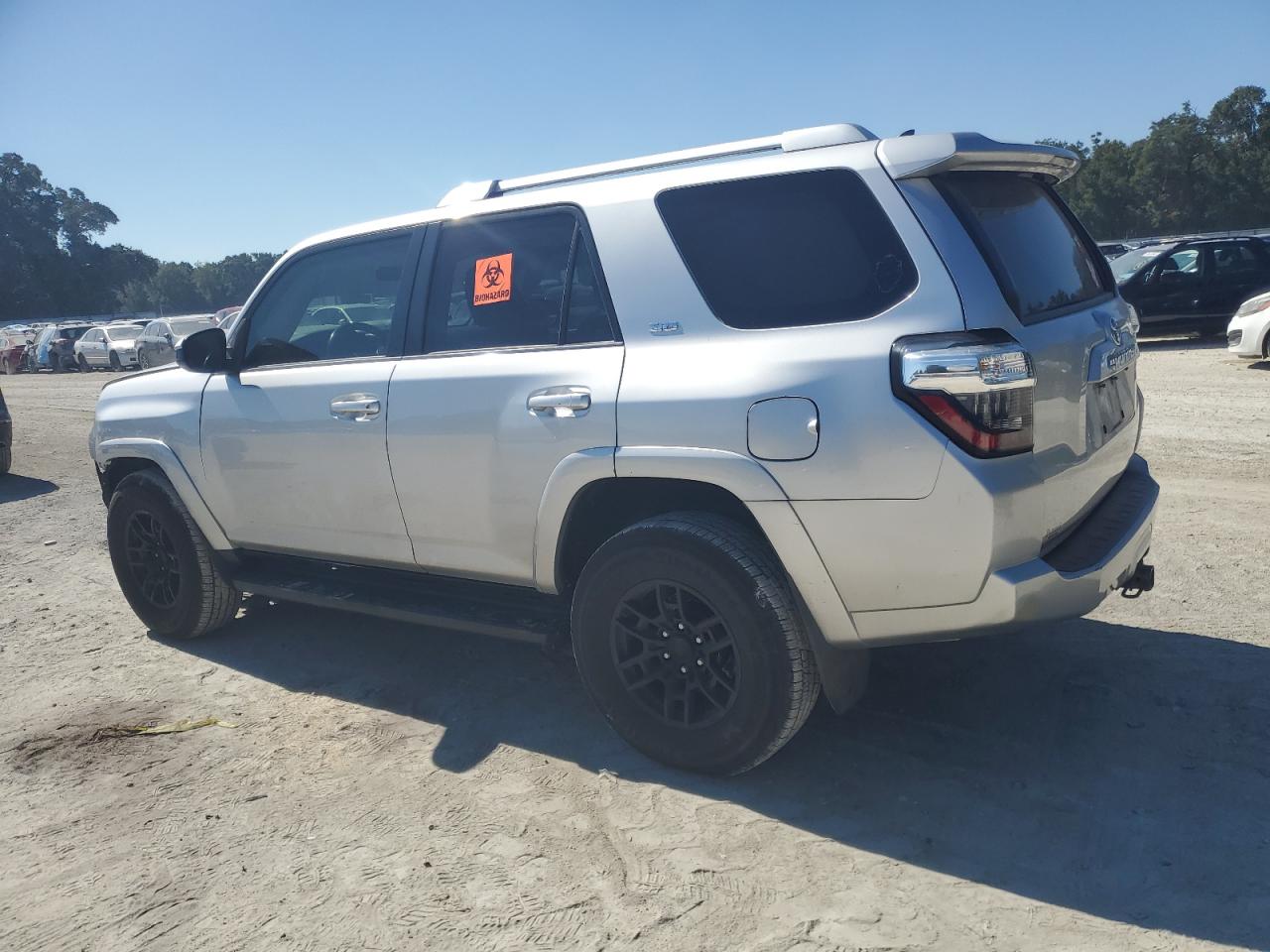 TOYOTA 4RUNNER SR5