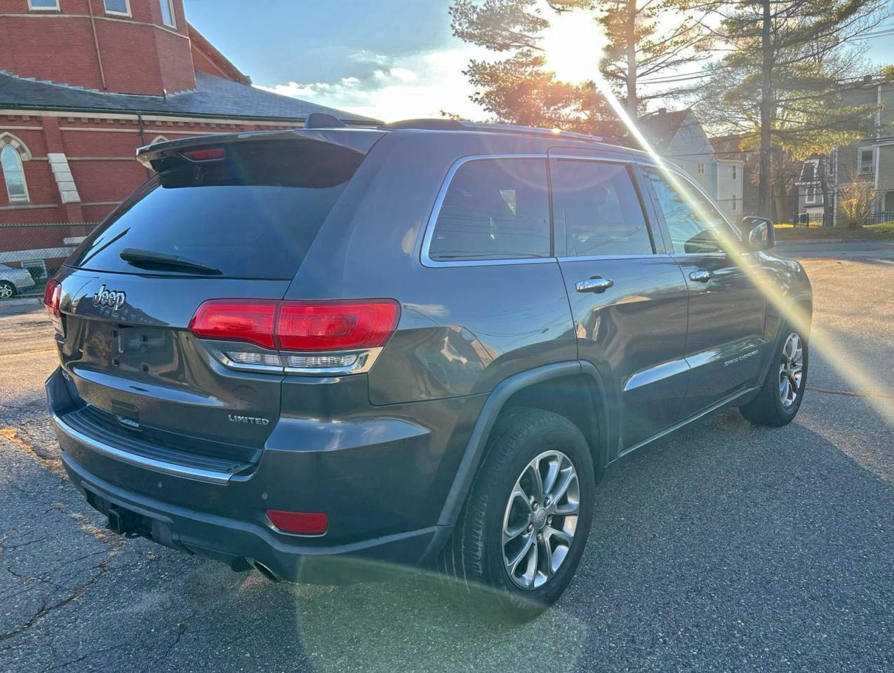 JEEP GRAND CHEROKEE LIMITED