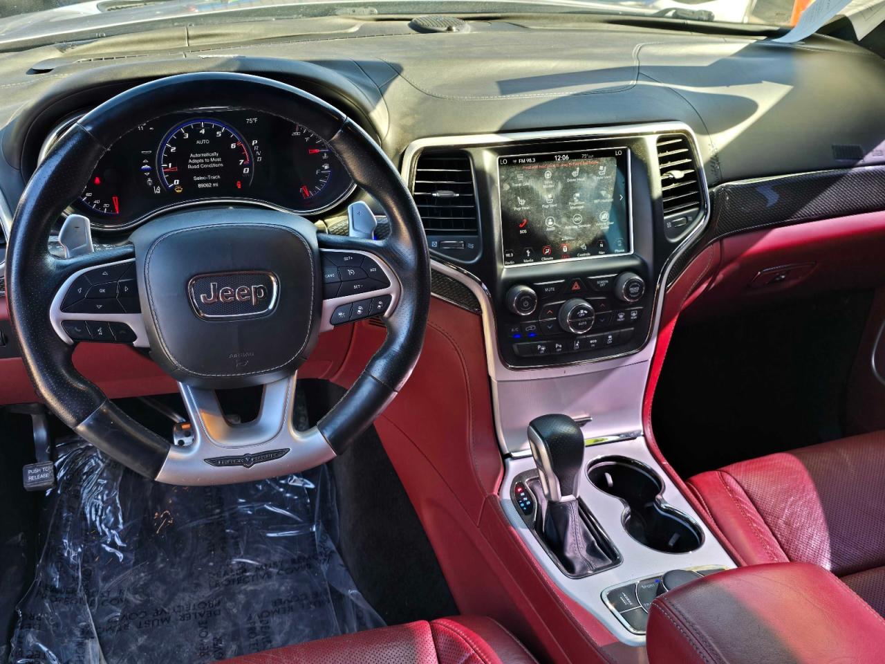 JEEP GRAND CHEROKEE TRACKHAWK