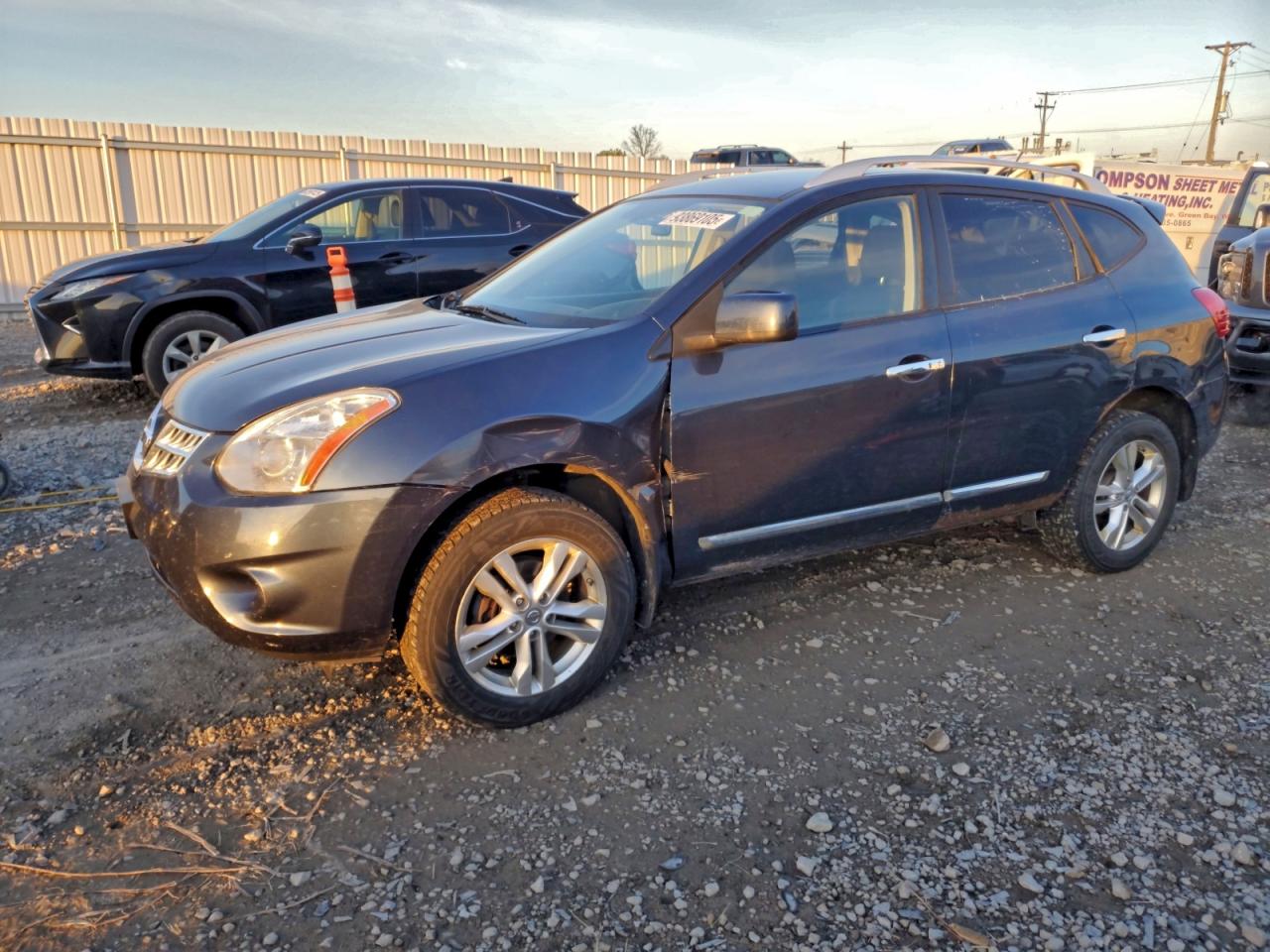 NISSAN ROGUE S