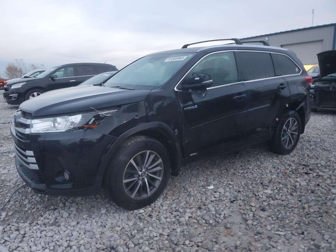Lot #3291466475 2017 TOYOTA HIGHLANDER