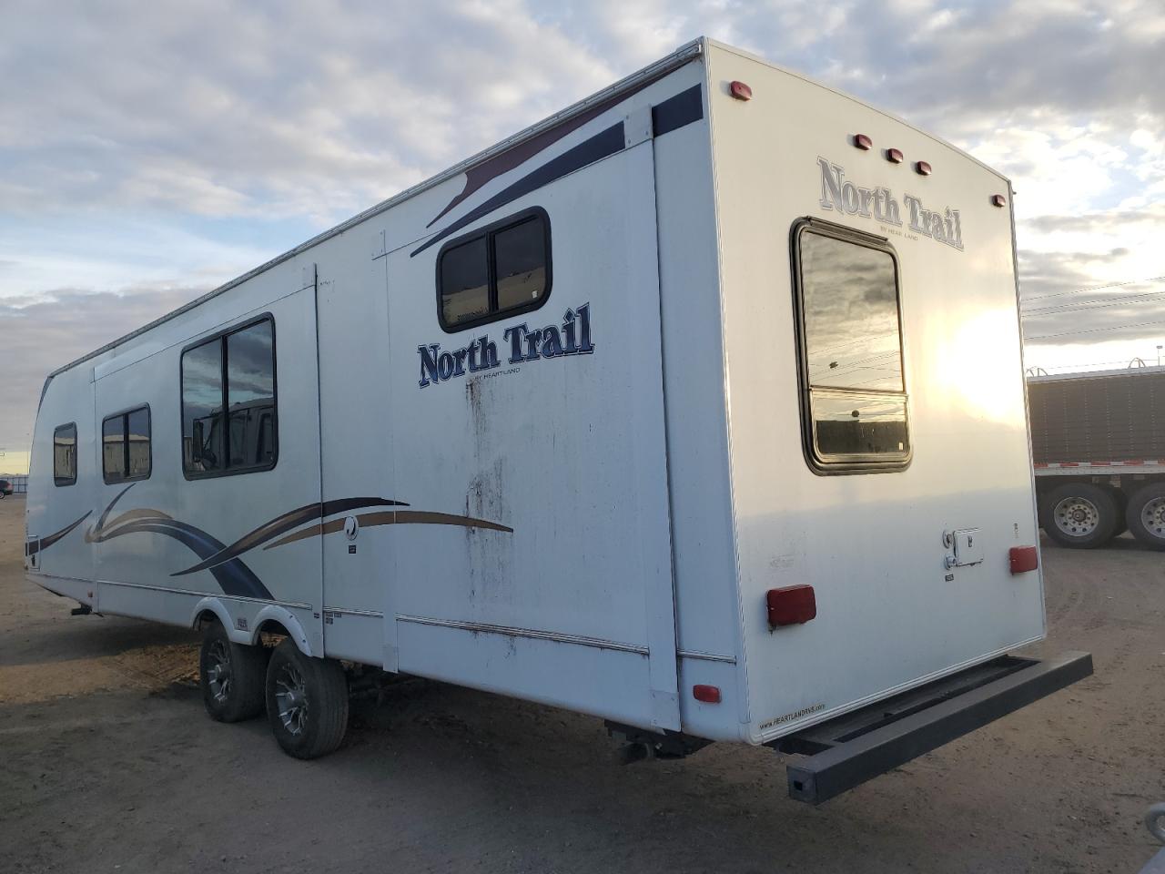 Lot #3292668590 2012 HEART LAND NORTHTRAIL