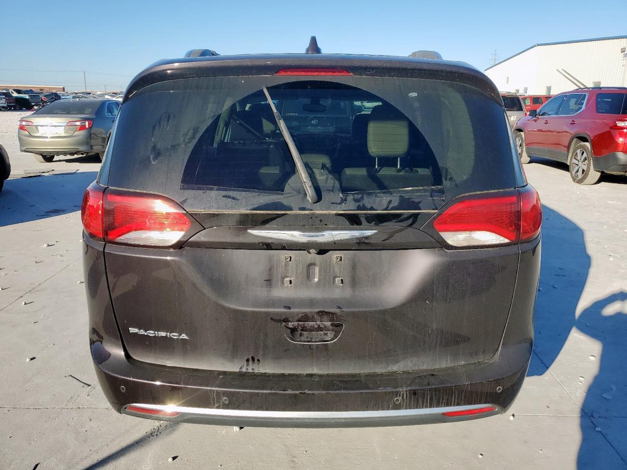 CHRYSLER PACIFICA TOURING L PLUS