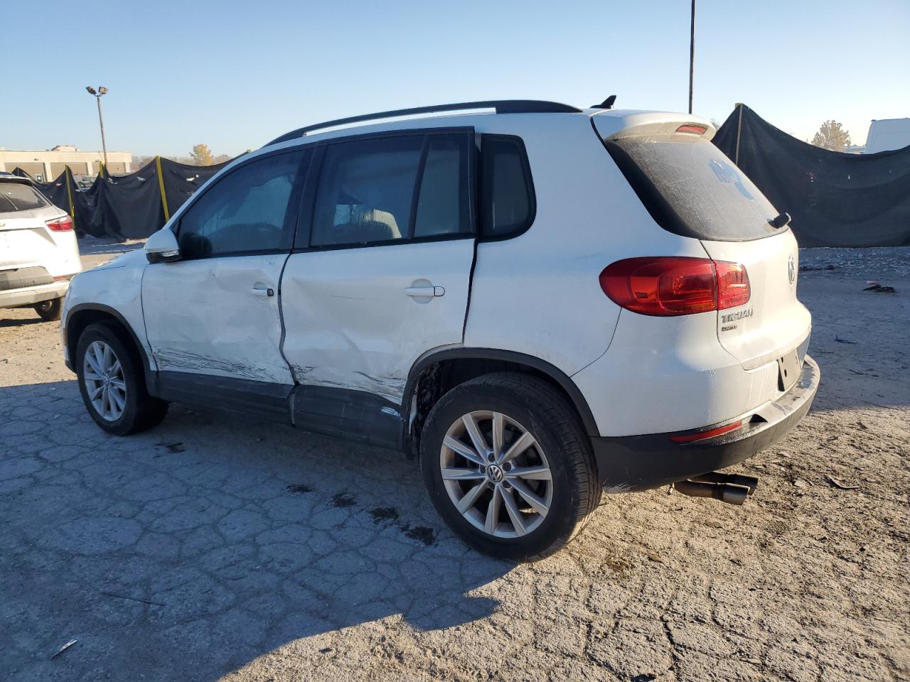 VOLKSWAGEN TIGUAN S