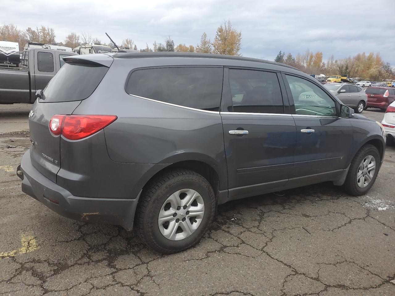 CHEVROLET TRAVERSE LT