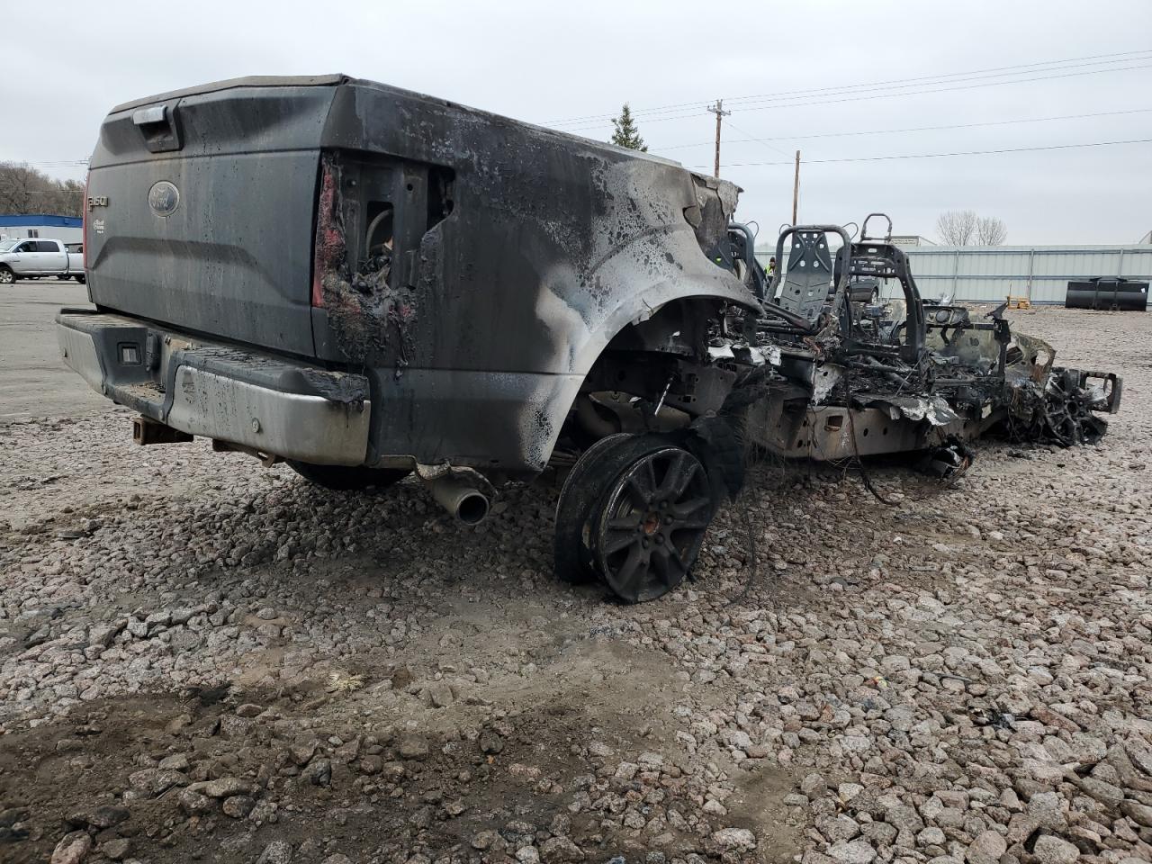 FORD F-150 SUPERCREW