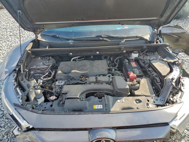 2022 TOYOTA RAV4 XLE #3304792342