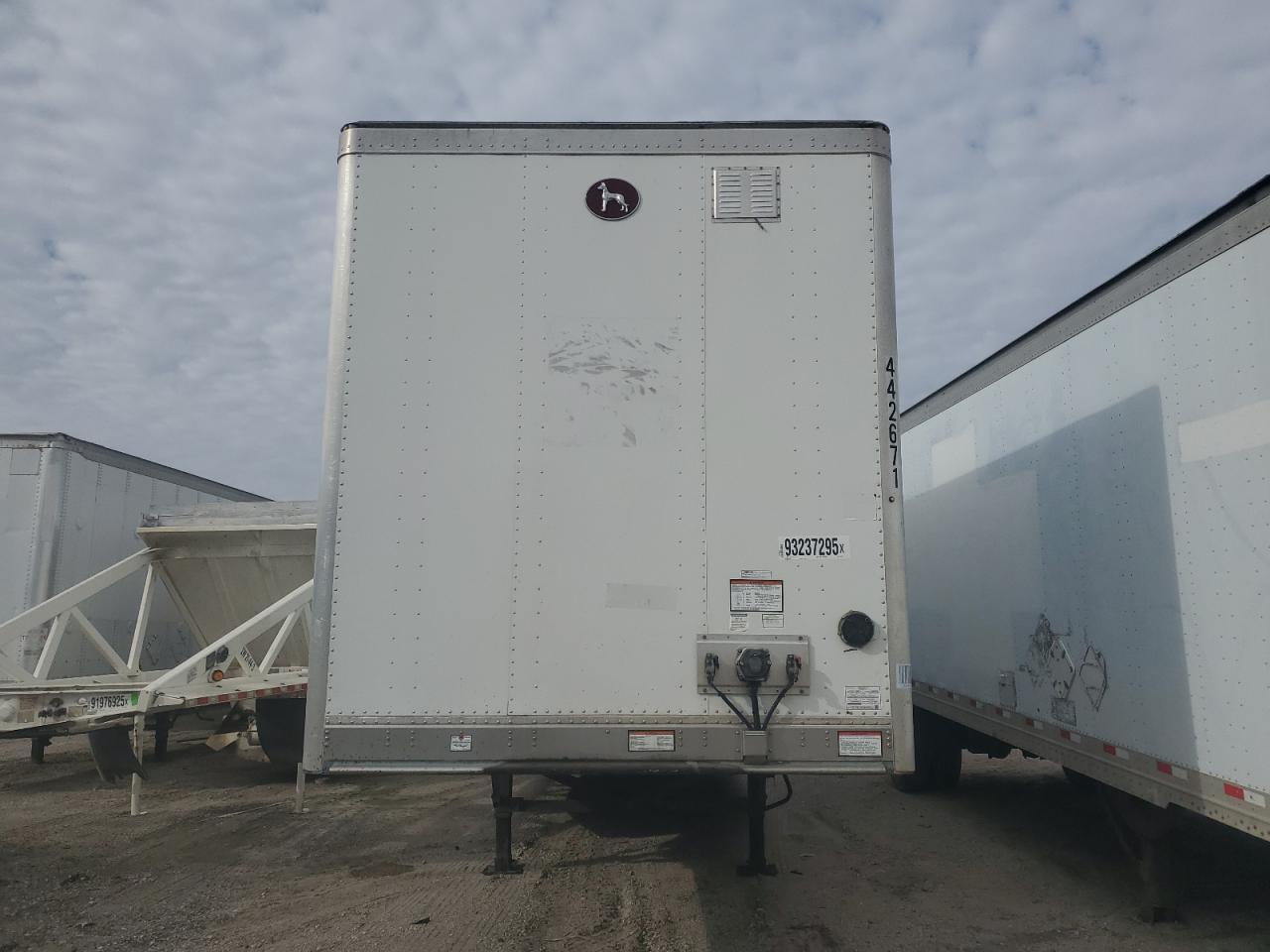 Lot #3302821910 2023 GREAT DANE SEMI