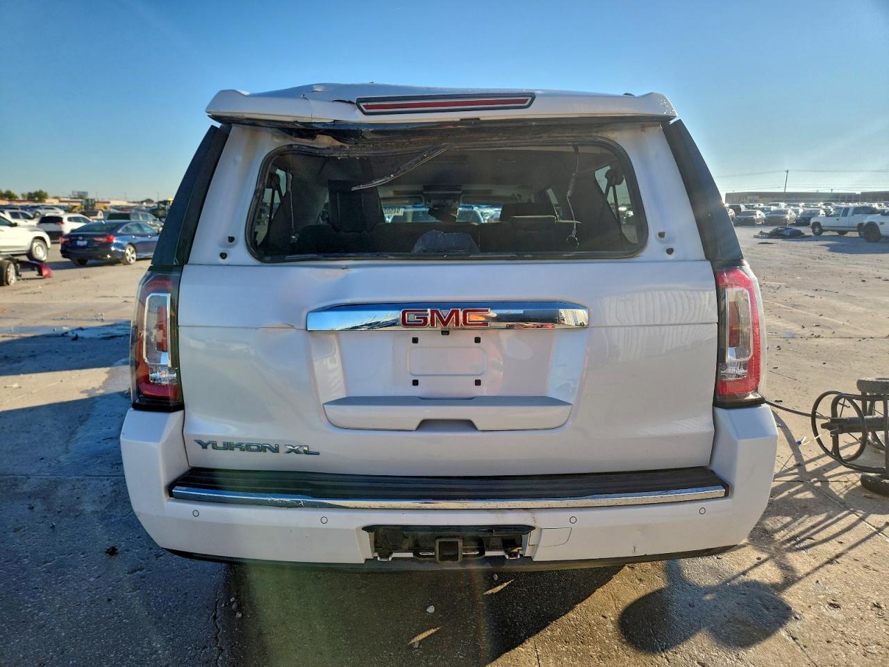 GMC YUKON DENALI