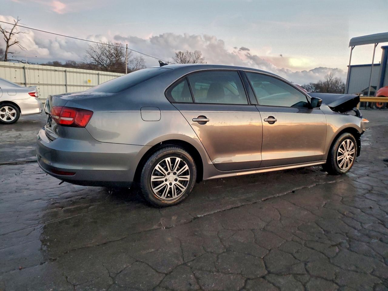 VOLKSWAGEN JETTA S