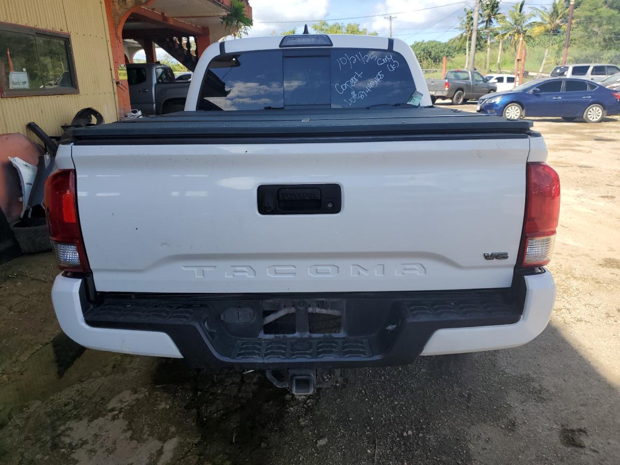 TOYOTA TACOMA DOUBLE CAB