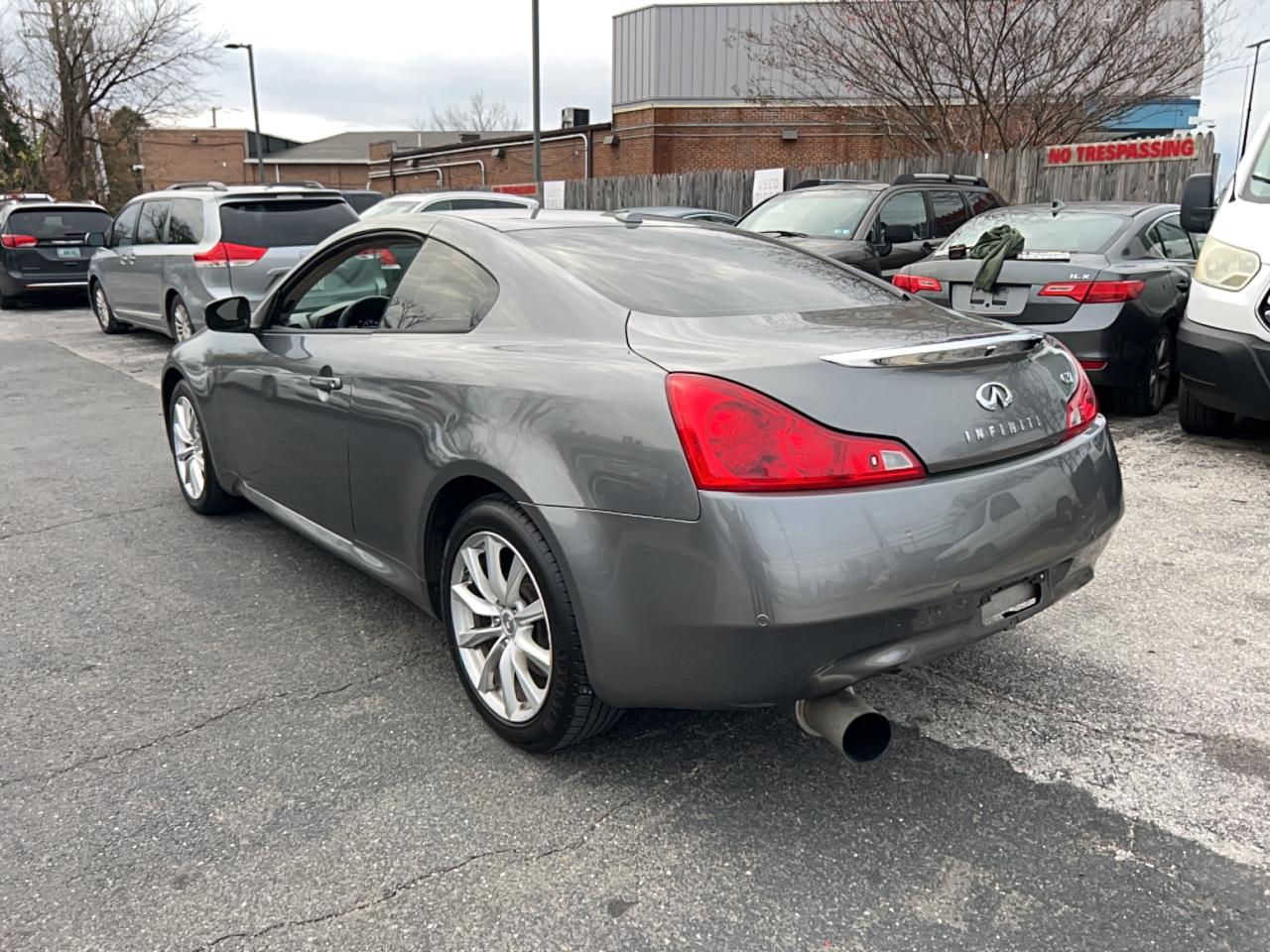 INFINITI G37