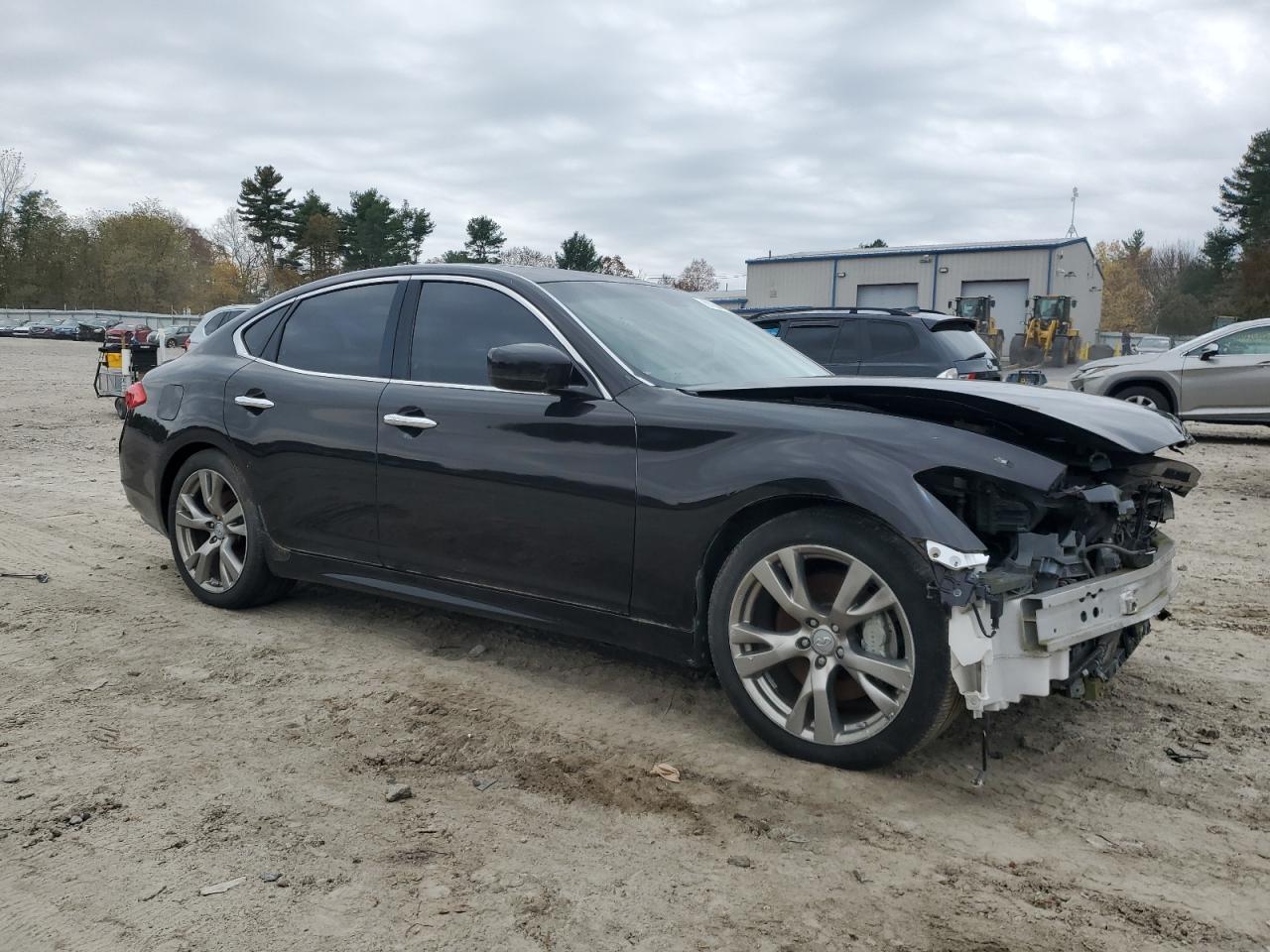 INFINITI M37