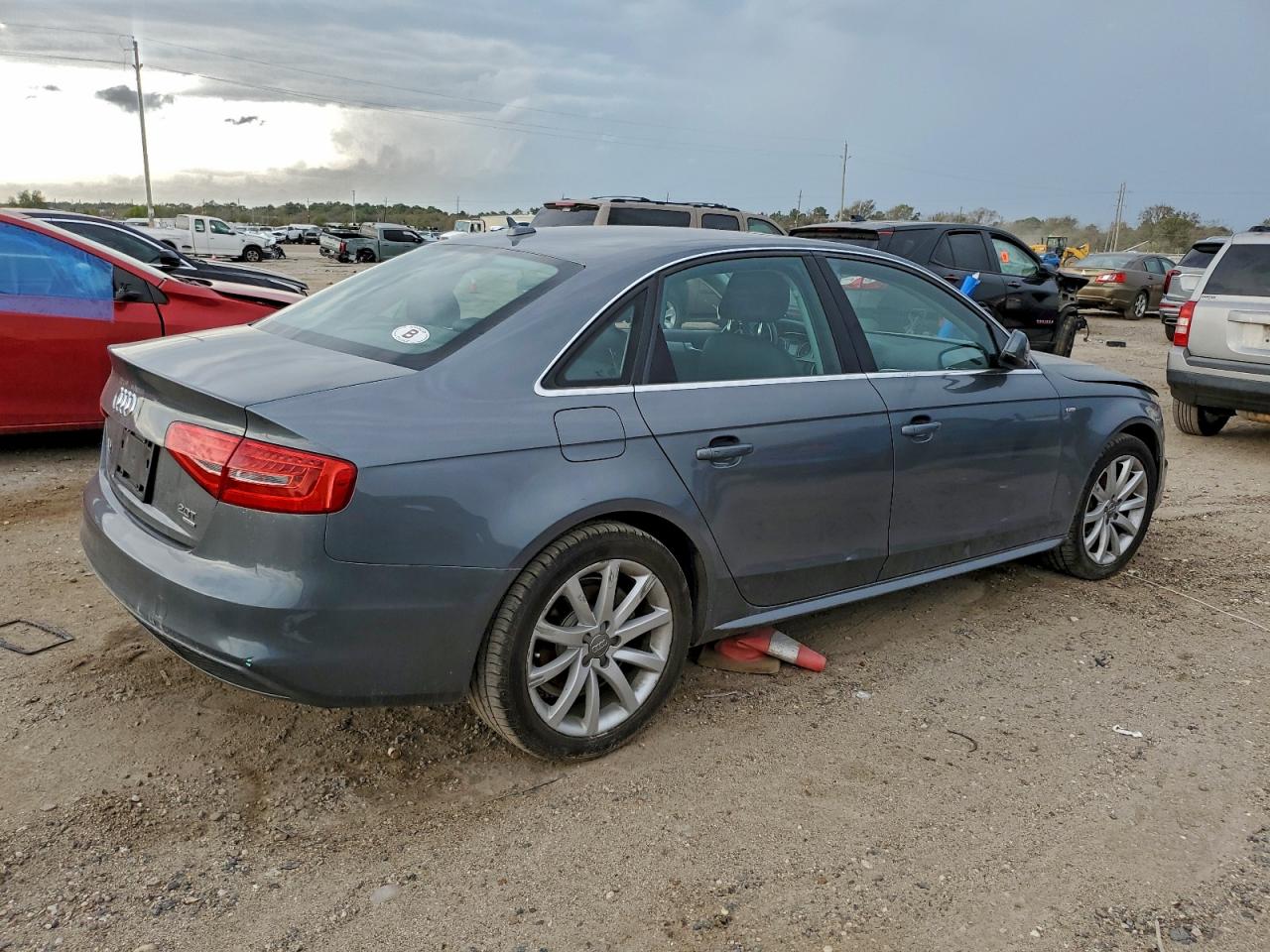 AUDI A4 PREMIUM