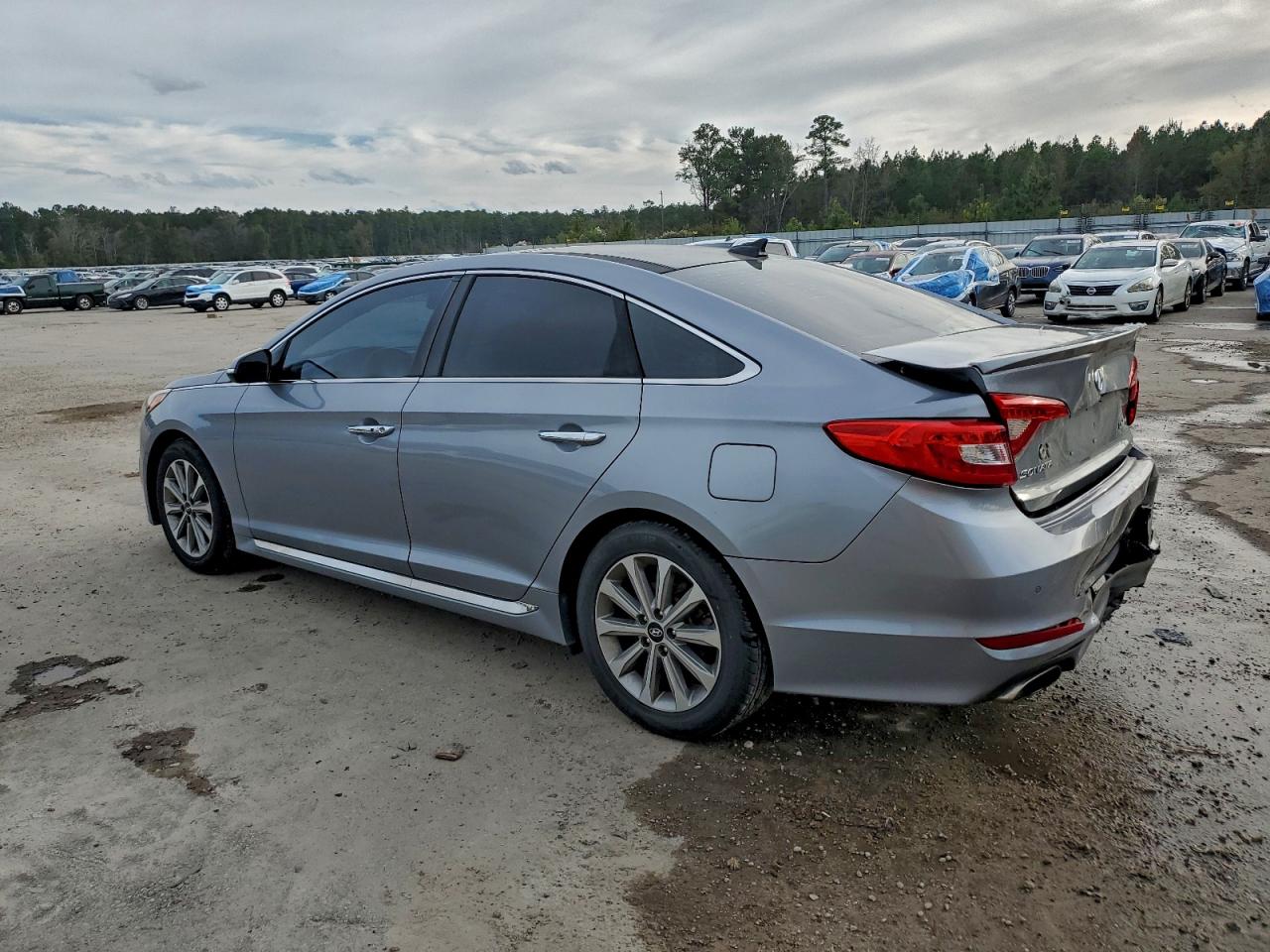 HYUNDAI SONATA SPORT