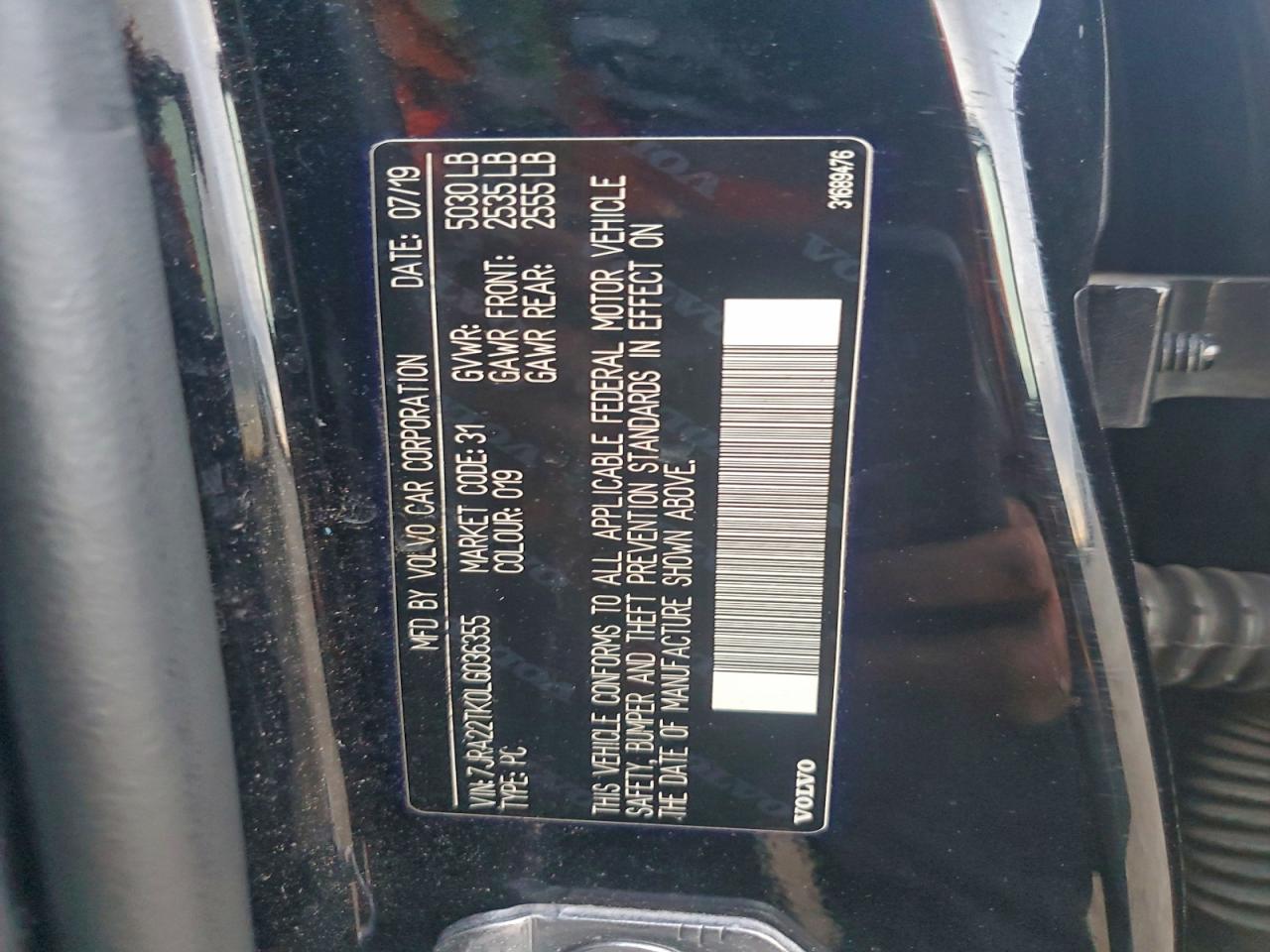 VOLVO S60 T6 MOMENTUM