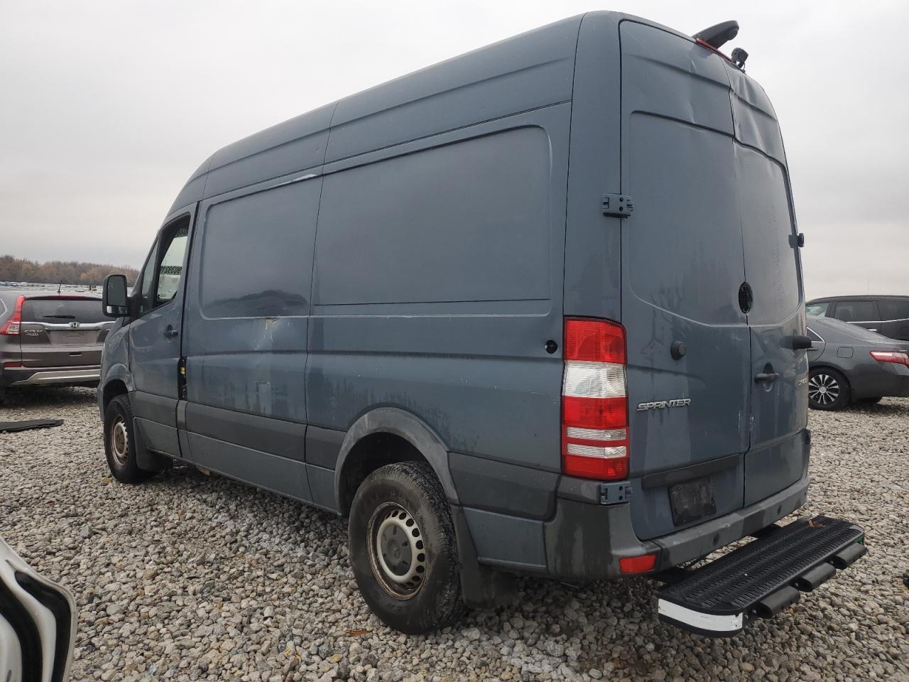 MERCEDES-BENZ SPRINTER 2500