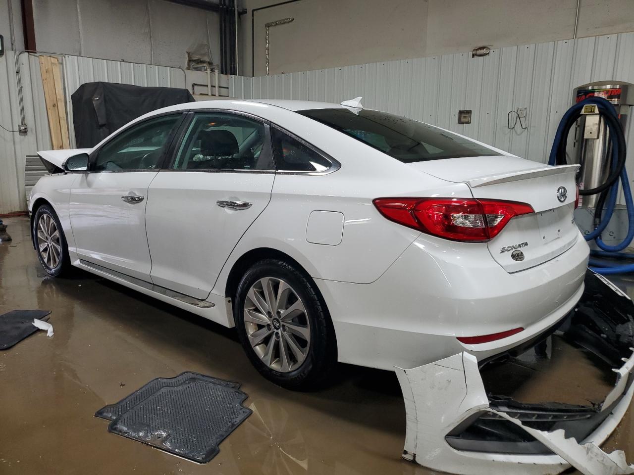 HYUNDAI SONATA SPORT