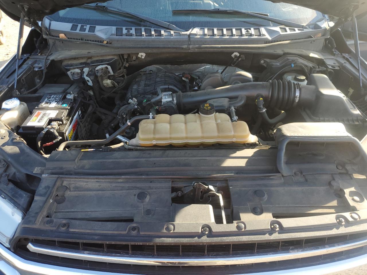 FORD F-150 SUPER CAB