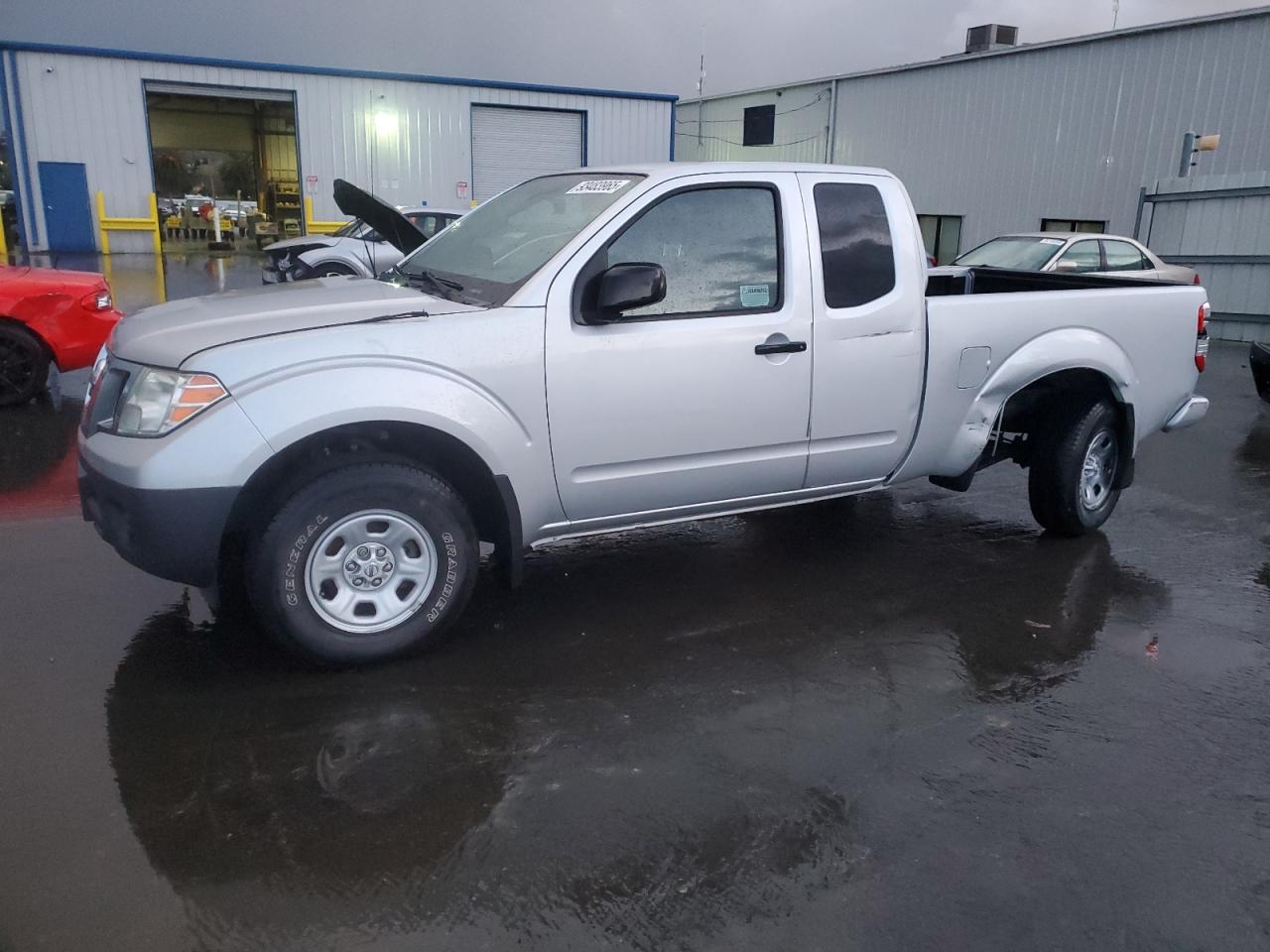 NISSAN FRONTIER S