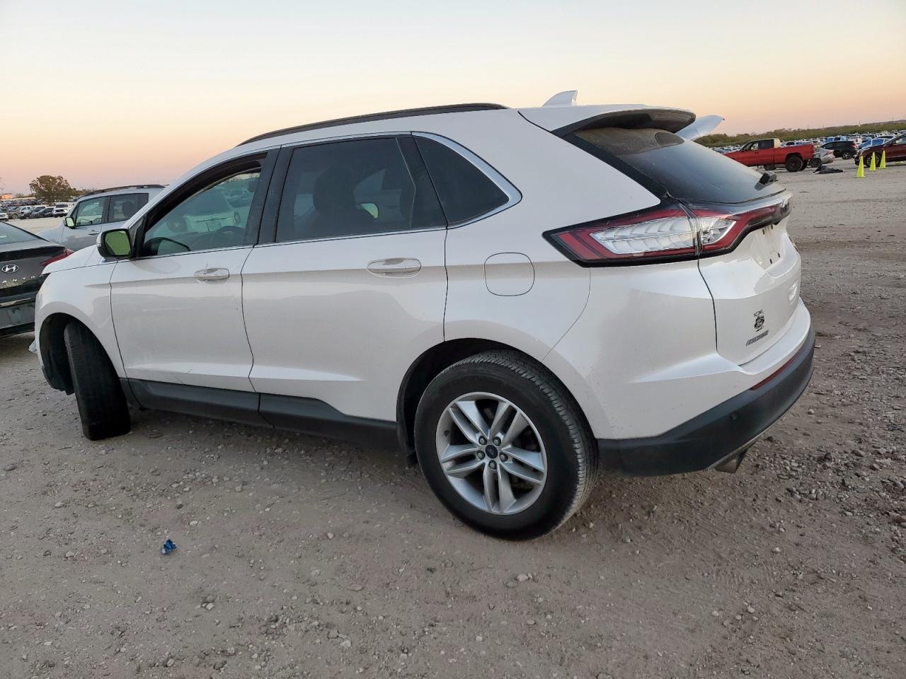 FORD EDGE SEL
