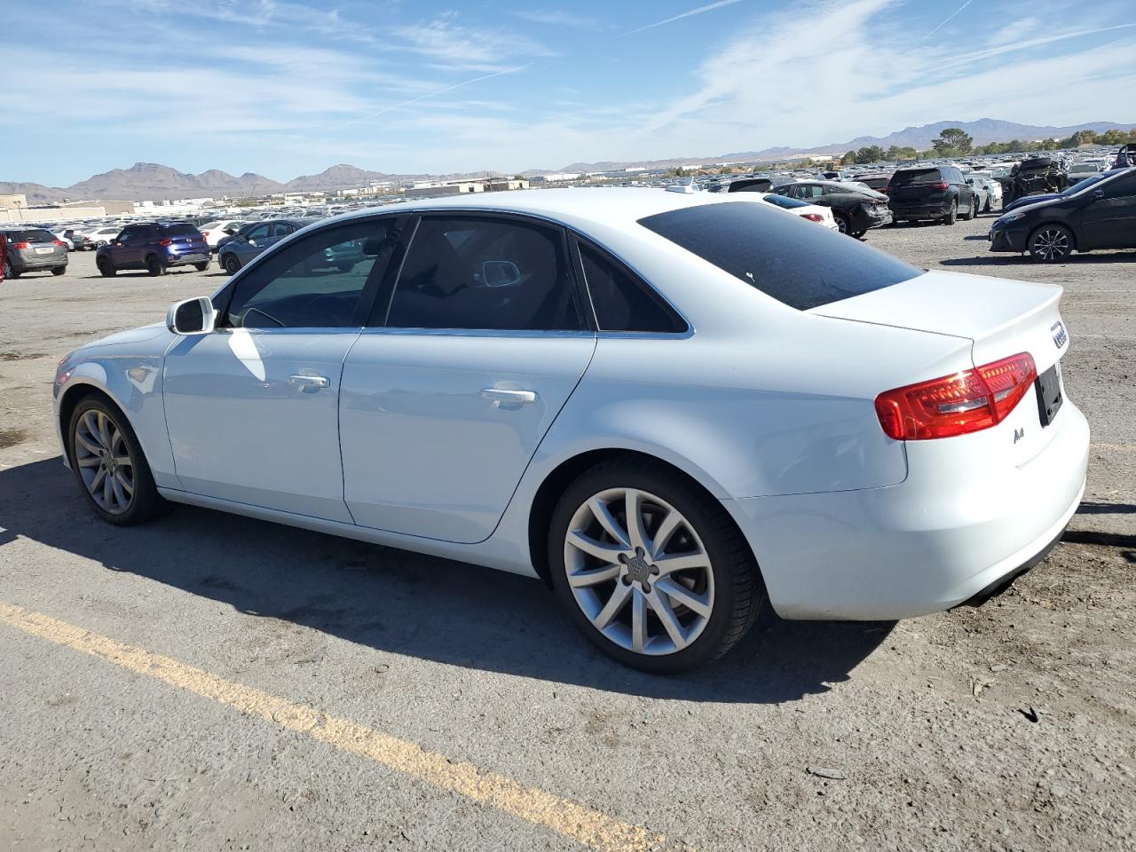 AUDI A4 PREMIUM
